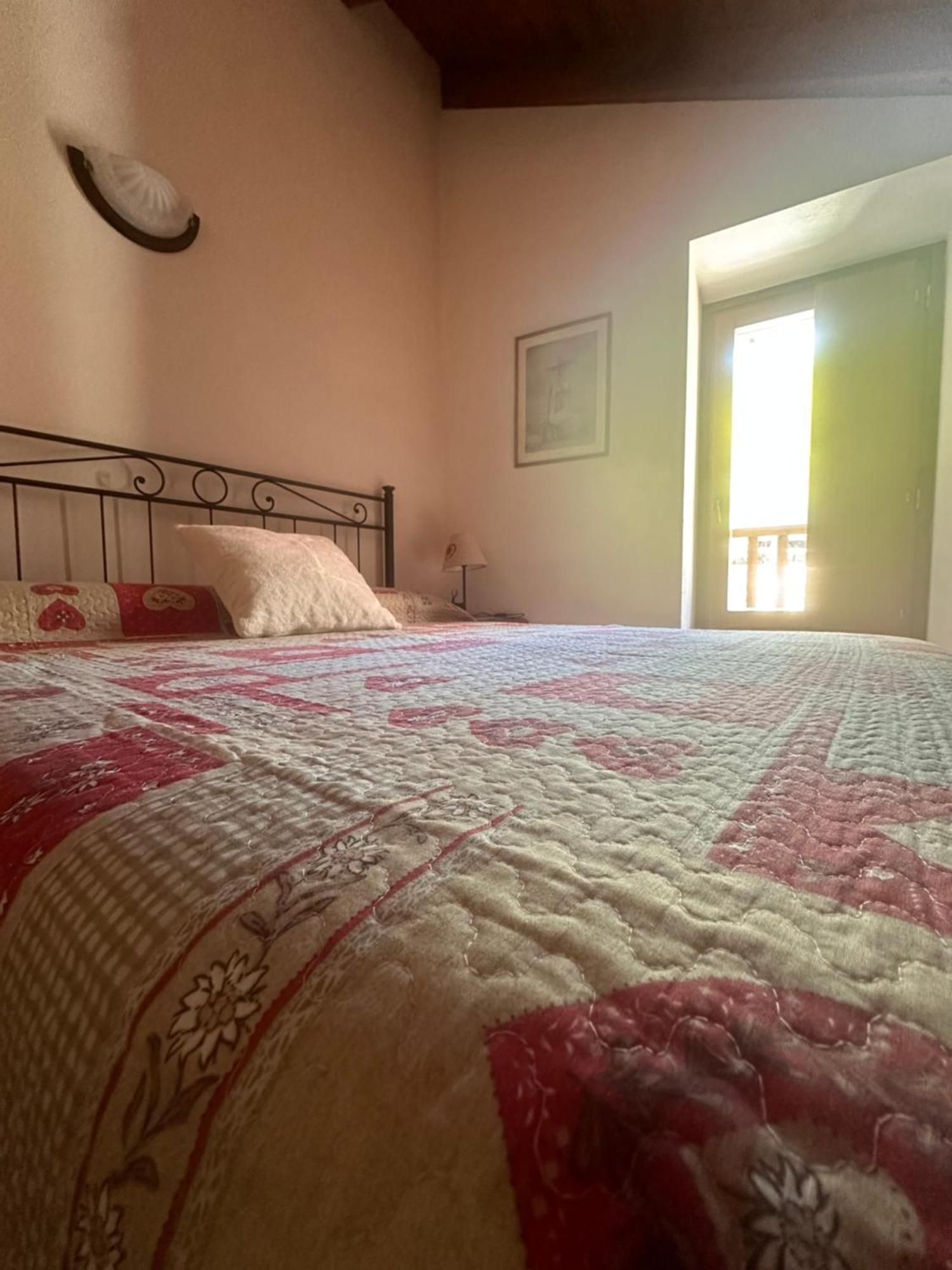 La Tana Dell'Ermellino Villa Arliod Ngoại thất bức ảnh